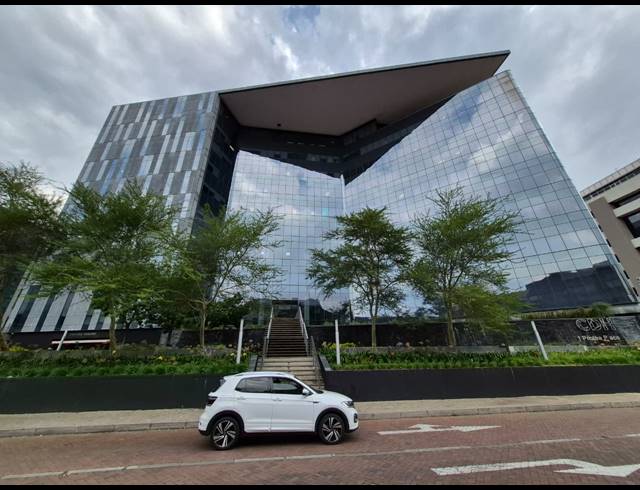 560M² OFFICE TO LET IN SANDTON CENTRAL